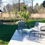 Holiday home Paerli Puhkemaja / Pearl Riverside House
