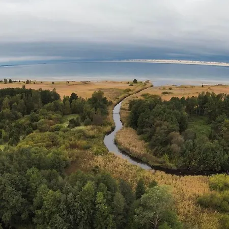 Paerli Puhkemaja / Pearl Riverside House Дом отдыха Pudisoo