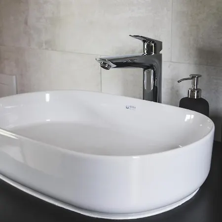 Casa de Férias Paerli Puhkemaja / Pearl Riverside House *