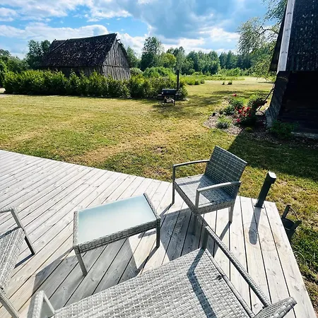 Дом отдыха Paerli Puhkemaja / Pearl Riverside House *