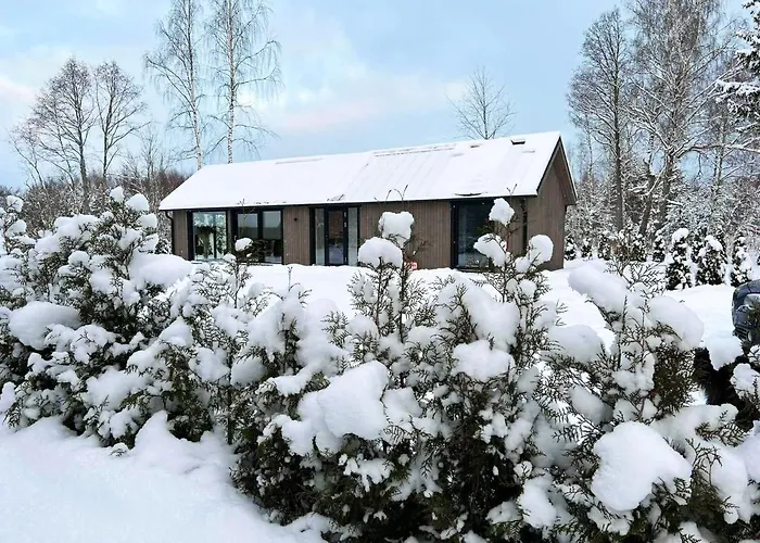 Vikendica Paerli Puhkemaja / Pearl Riverside House