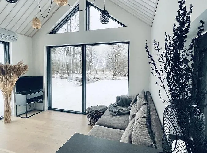 Paerli Puhkemaja / Pearl Riverside House Dom wakacyjny Pudisoo